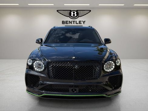 Used 2025 Bentley Bentayga AWD/4WD image 11