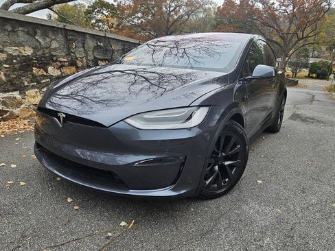 Used 2022 Tesla Model X image 71