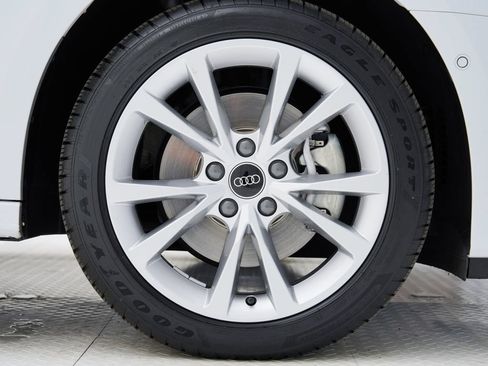Certified 2025 Audi A3 2.0T Premium Plus w/ Premium Plus Package AWD/4WD image 34