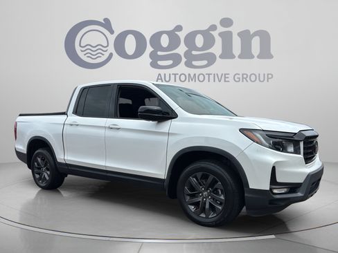 Certified 2023 Honda Ridgeline Sport image 7