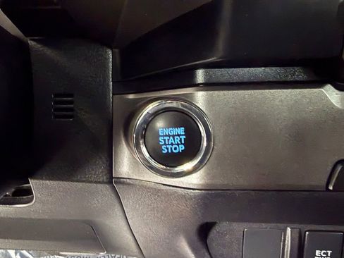 Certified 2023 Toyota Tacoma TRD Sport image 28