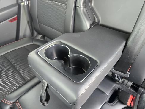 Used 2025 Ford Escape ST-Line image 29