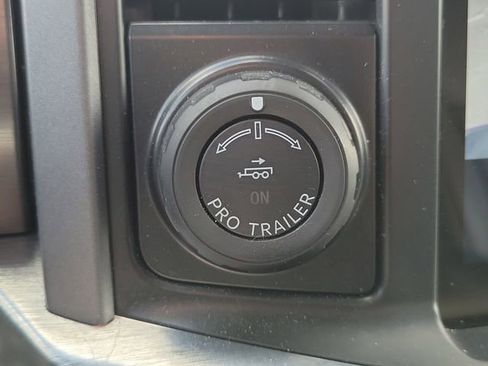 Used 2021 Ford F150 Lariat w/ Equipment Group 502A High AWD/4WD image 31