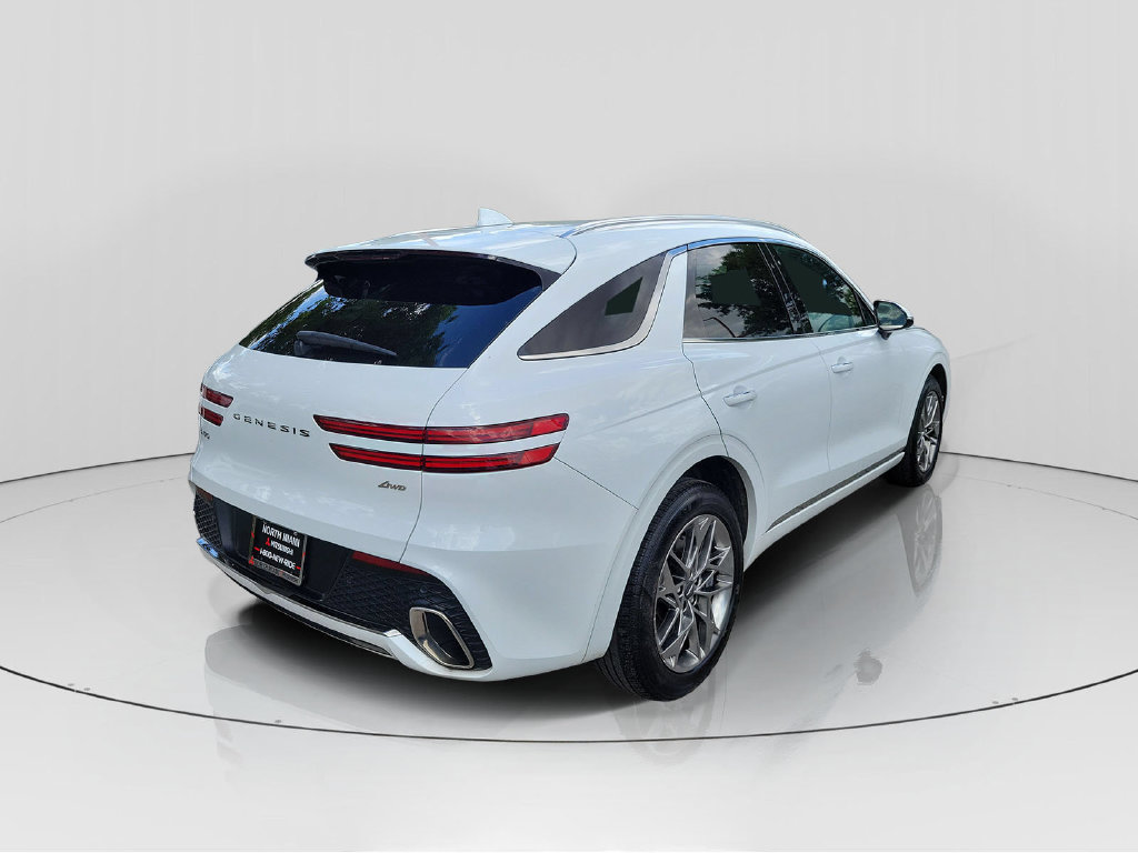 Used 2025 Genesis GV70 2.5T AWD/4WD image 7