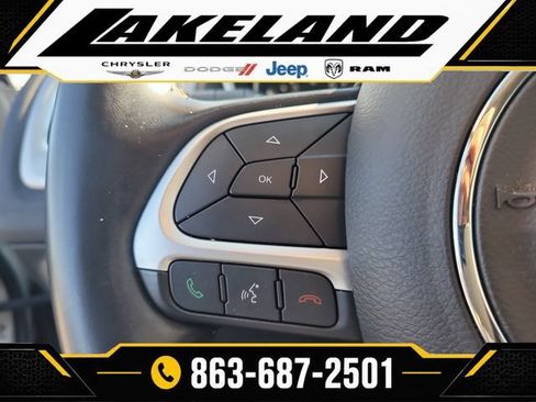 Used 2020 Jeep Compass Latitude FWD image 27