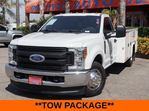 Used 2019 Ford F350 XL w/ XL Value Package RWD image 4