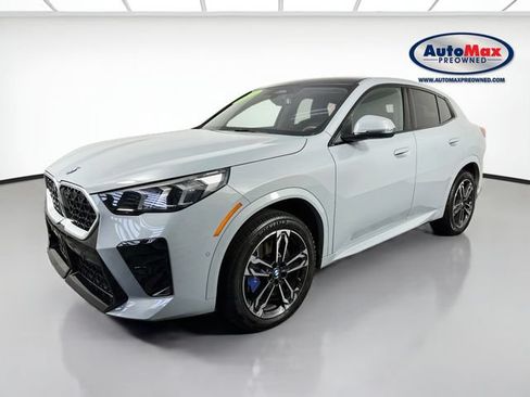 Used 2025 BMW X2 xDrive28i AWD/4WD image 5