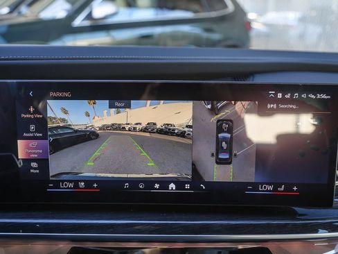 Used 2026 BMW 750e xDrive w/ Premium Package AWD/4WD image 20