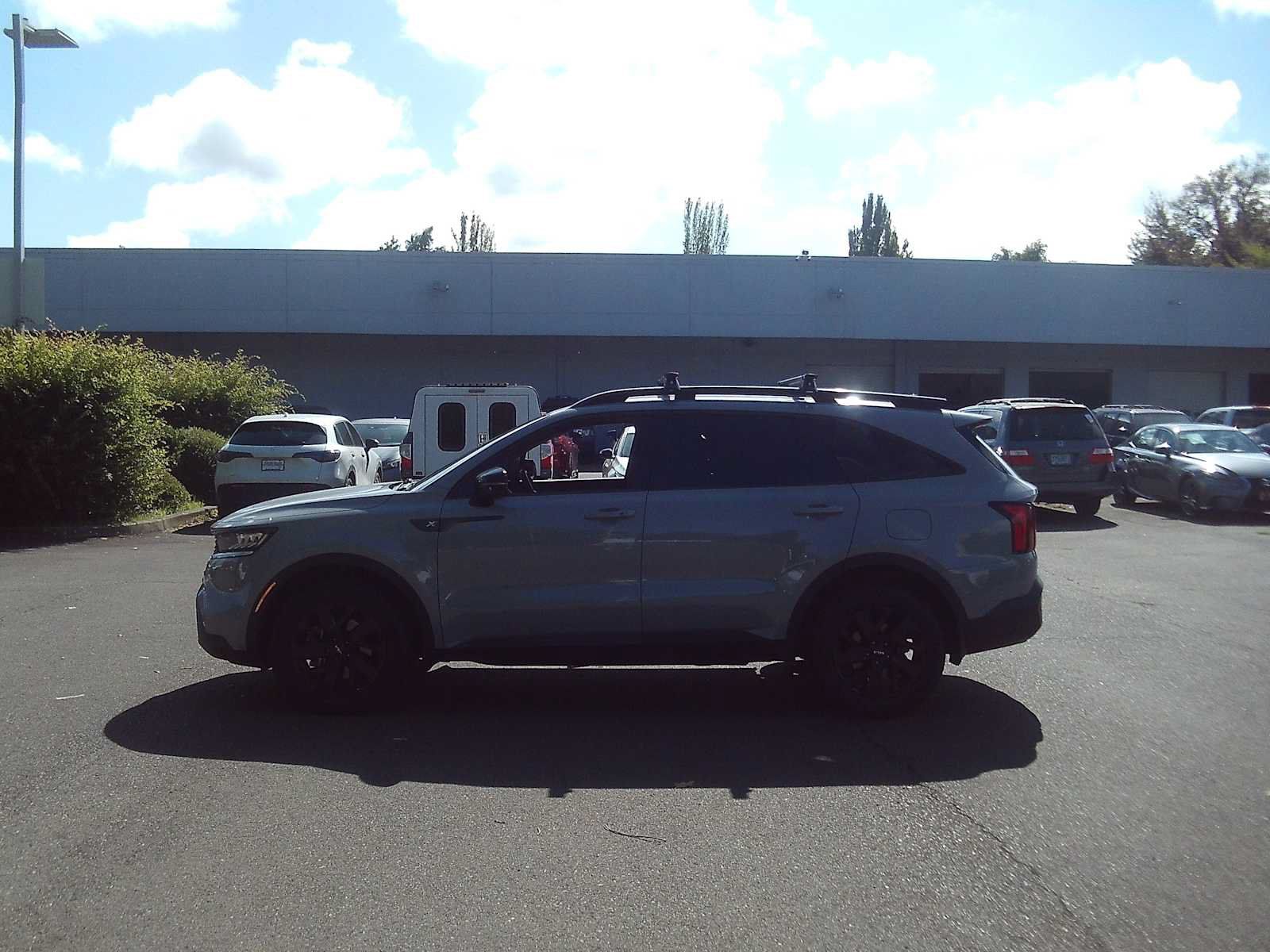 Used 2022 Kia Sorento S AWD/4WD image 2