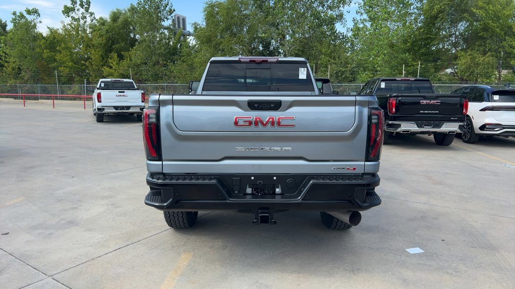 Used 2025 GMC Sierra 3500 AT4 w/ AT4 Premium Plus Package AWD/4WD image 22