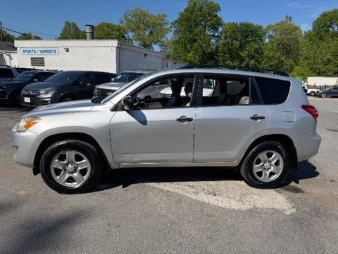 Used 2010 Toyota RAV4 4WD image 2