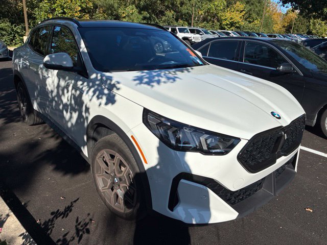 Used 2025 BMW X2 xDrive28i w/ Technology Package AWD/4WD image 13