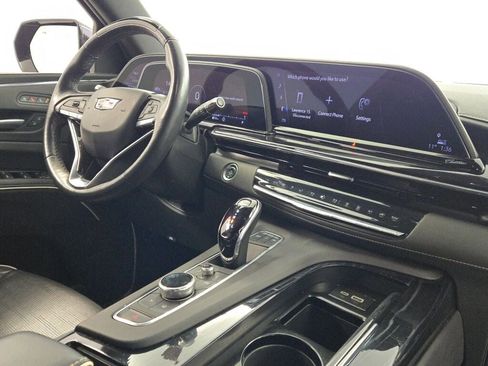 Used 2023 Cadillac Escalade Sport image 9