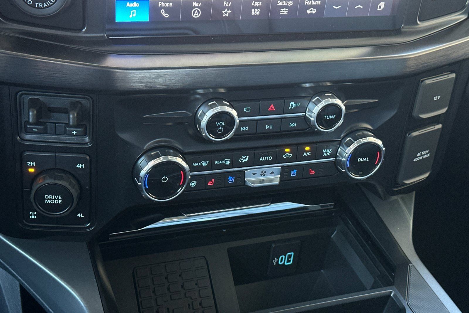 New 2026 Ford F250 Lariat w/ Black Appearance Package AWD/4WD image 20