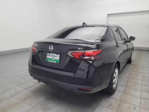 Used 2020 Nissan Versa SV FWD image 9