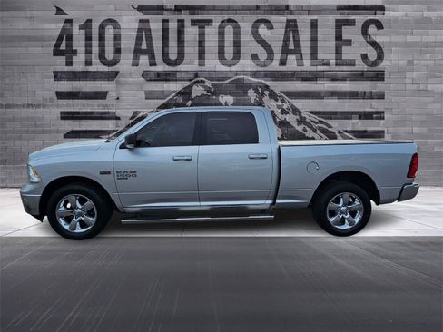 Used 2019 RAM 1500 Big Horn AWD/4WD image 7