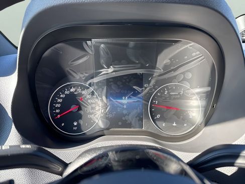 Used 2025 Mercedes-Benz Sprinter 2500 image 17