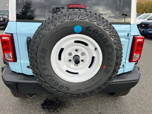 New 2025 Ford Bronco Heritage Edition image 29