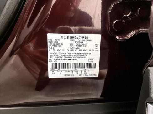 Used 2023 Ford Explorer XLT w/ Equipment Group 202A AWD/4WD image 34