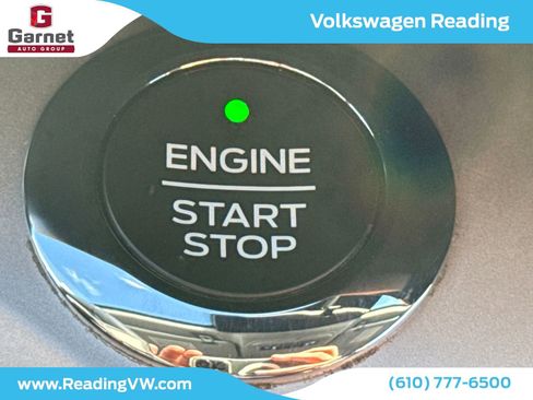 Used 2020 Ford Explorer XLT w/ Equipment Group 202A image 33