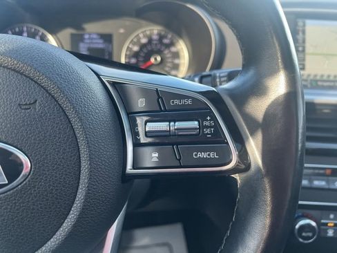 Used 2020 Kia Optima Premium image 13