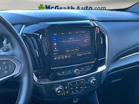 Certified 2023 Chevrolet Traverse LT image 11