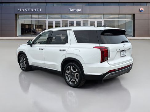 Used 2024 Hyundai Palisade Limited AWD/4WD image 5