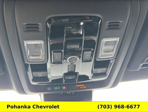 New 2026 Chevrolet Tahoe High Country w/ Sun And Tow Package AWD/4WD image 18