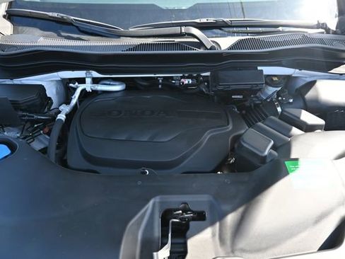 Used 2023 Honda Passport TrailSport image 15