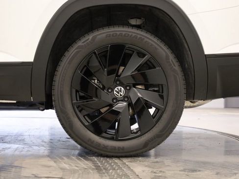 New 2026 Volkswagen Atlas SE AWD/4WD image 35