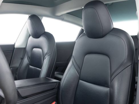 Used 2021 Tesla Model 3 Long Range image 22