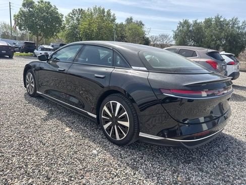 Used 2024 Lucid Air Pure image 2