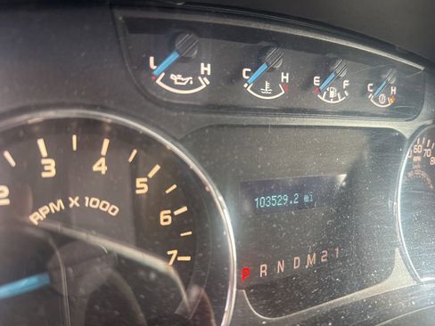 Used 2013 Ford F150 XLT w/ Trailer Tow Pkg image 19