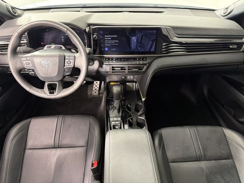 Used 2025 Toyota Camry XSE w/ Premium Plus Package AWD/4WD image 16