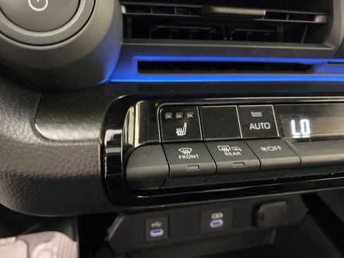 New 2025 Toyota Prius image 22