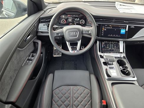 New 2026 Audi Q8 Prestige image 13