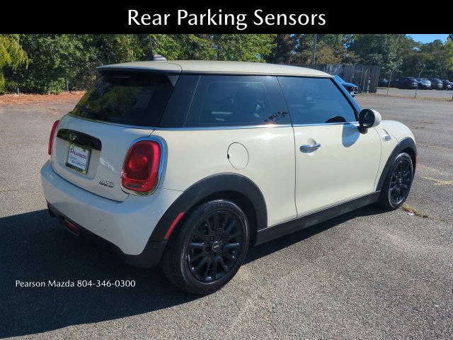 Used 2018 MINI Cooper 2-Door Hardtop FWD image 4