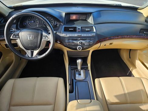 Used 2010 Honda Crosstour EX-L image 23