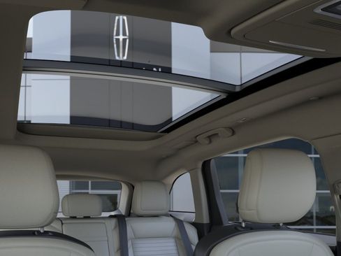 New 2026 Lincoln Nautilus Reserve AWD/4WD image 22