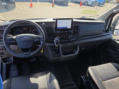 Used 2021 Ford Transit 250 Medium Roof AWD image 6