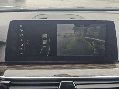 Used 2017 BMW 540i xDrive image 30