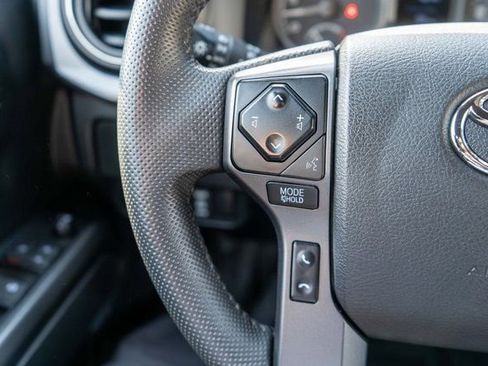 Used 2023 Toyota Tacoma TRD Sport AWD/4WD image 24
