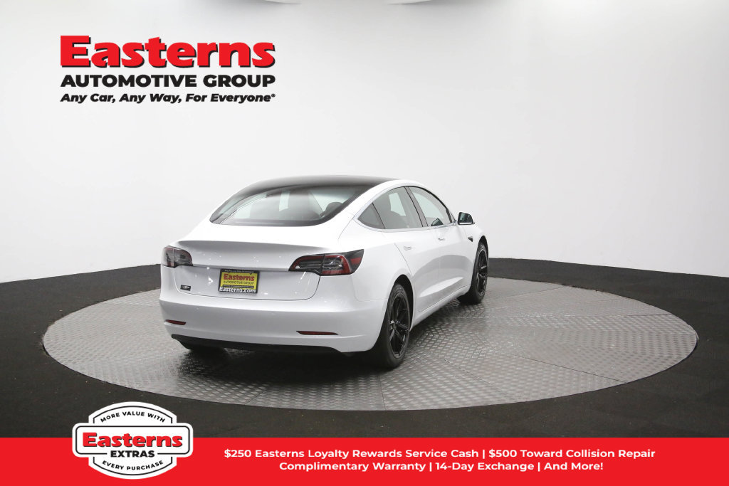 Used 2020 Tesla Model 3 Standard Range Plus RWD image 36