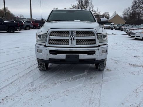Used 2018 RAM 3500 Laramie image 34