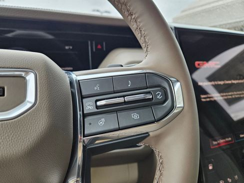 New 2026 GMC Yukon Denali image 13