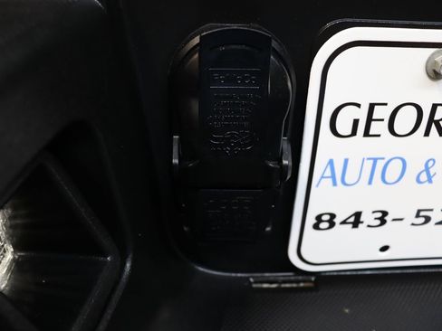 Used 2024 Ford F250 Platinum image 32