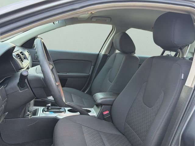 Used 2012 Ford Fusion SE FWD image 15