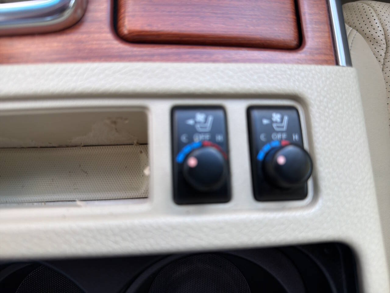 Used 2007 INFINITI M35 w/ Technology Pkg RWD image 37