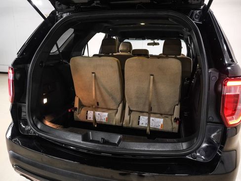 Used 2017 Ford Explorer FWD image 50