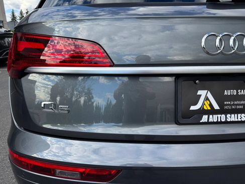 Used 2022 Audi Q5 e Premium Plus w/ Premium Plus Package AWD/4WD image 15